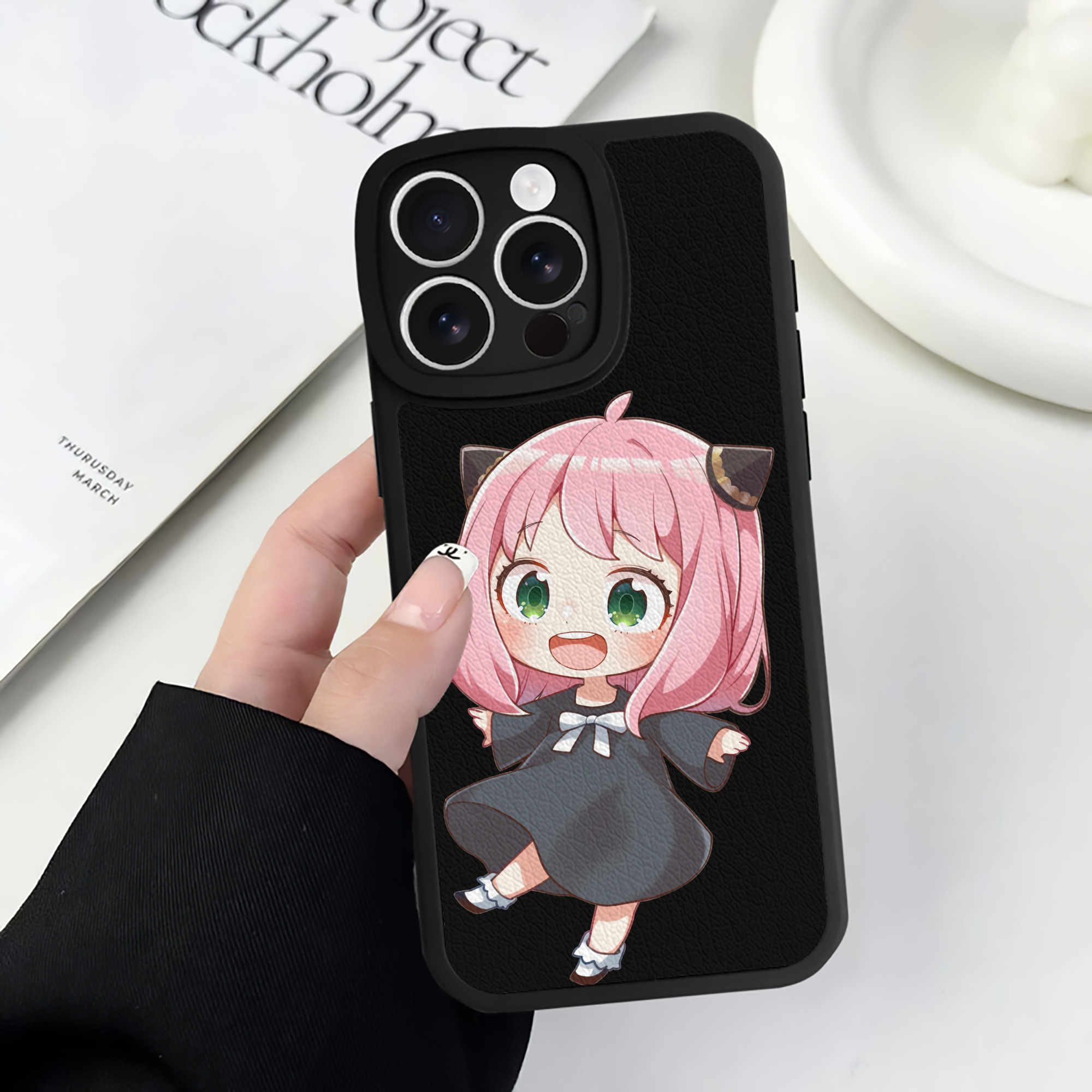 （画像用） SPY×FAMILY间谍家家酒 【iPhone 16シリーズ対応】シリコンスマホケース（レザー調） 材質：シリコン